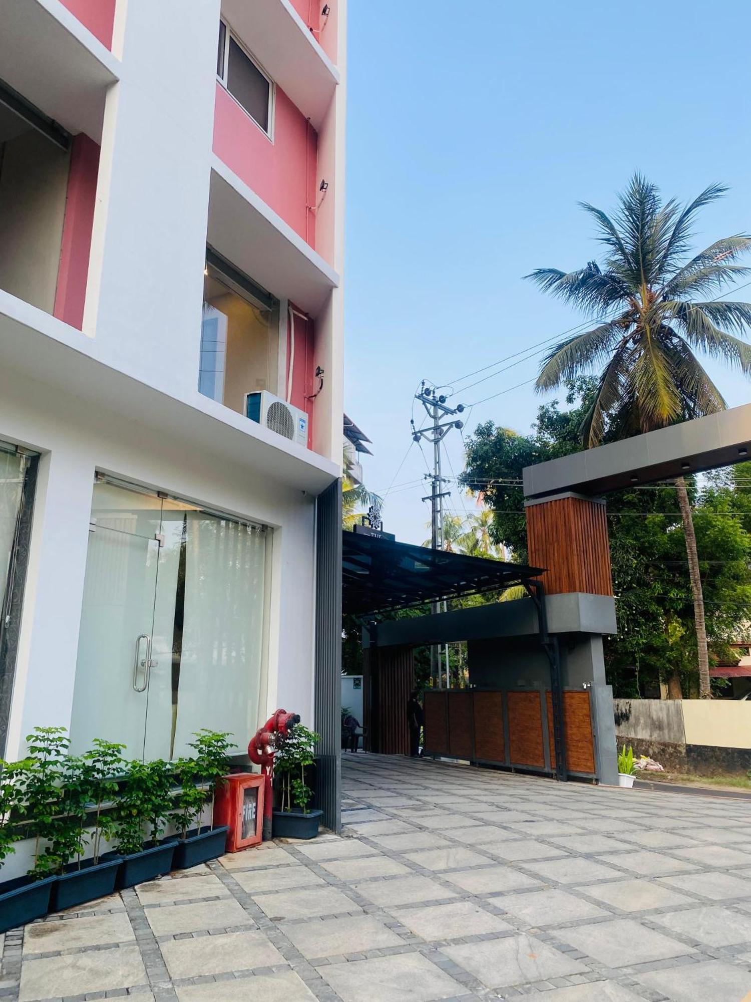 The Habitat Suites Guruvāyūr 외부 사진